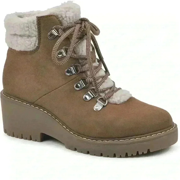 White Mountain Shoes - White Mountain Dynamite Lace Up Boots, Women's Size 7 M, Tan
